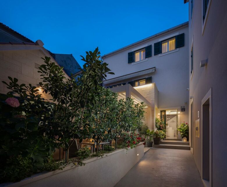 Bed & Breakfast Balatura Split Luxury Rooms