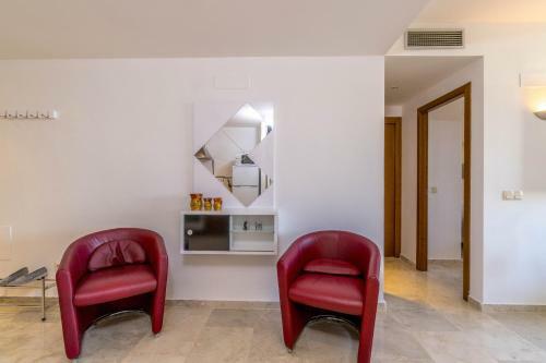 Punta Prima Apartment Sleeps 4 Pool Wifi