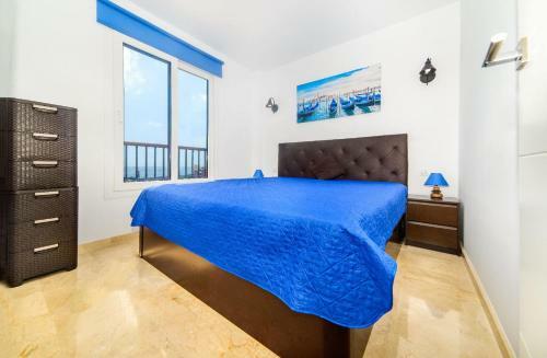 Punta Prima Apartment Sleeps 5 Pool Air Con Wifi