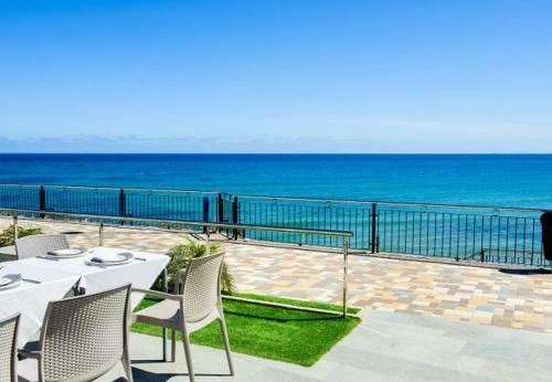 Punta Prima Apartment Sleeps 4 Pool Air Con Wifi