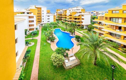 Punta Prima Apartment Sleeps 4 Pool Air Con Wifi
