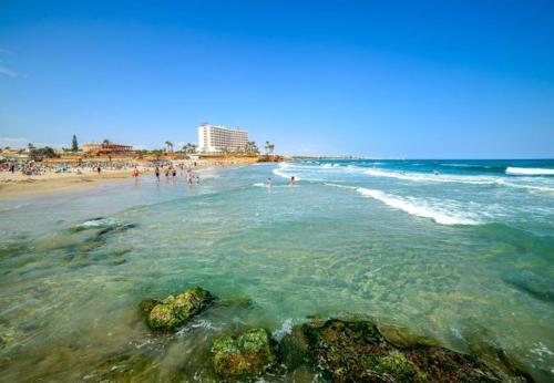 Punta Prima Apartment Sleeps 4 Pool Air Con Wifi