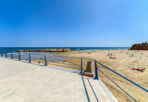 Punta Prima Apartment Sleeps 4 Pool Air Con Wifi