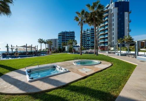 Punta Prima Apartment Sleeps 4 Pool Air Con Wifi