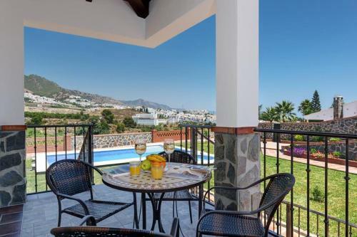 El Molino Villa Sleeps 8 Pool Air Con Wifi