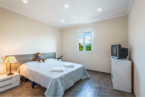 Ifac Villa Sleeps 8 Pool Air Con Wifi
