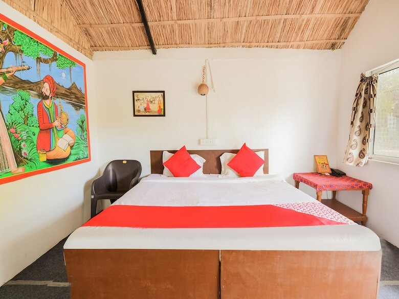 Hotel Oyo 26645 Vaishnav Village Camps