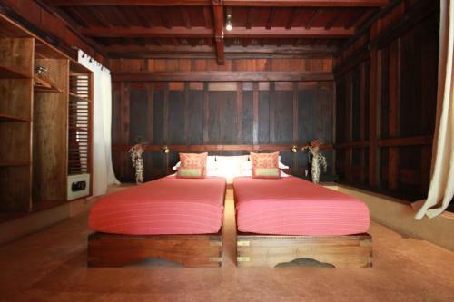 Hotel Vismaya Lake Heritage