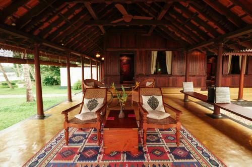 Hotel Vismaya Lake Heritage