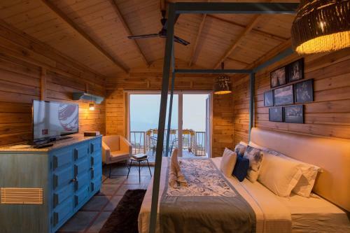 Hotel Polo Orchid Resort