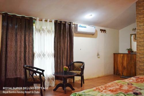 Hotel Royal Bamhni Holiday Resort