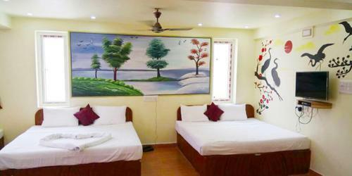Rvr Hotels