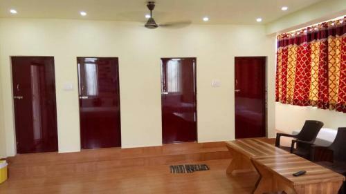 Rvr Hotels