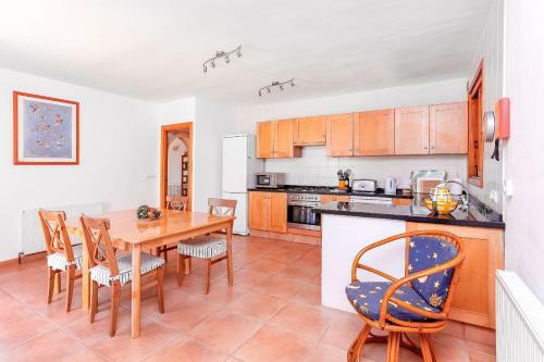 Xabia Villa Sleeps 6 Pool Wifi
