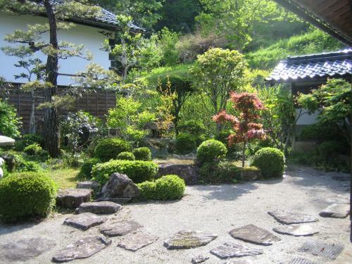 Japanese Style Inn Dohzen Miwa