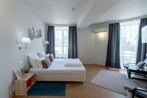 Hotel Loyal Guest House