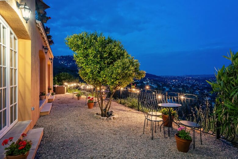 Bed & Breakfast Villa Juli Guesthouse