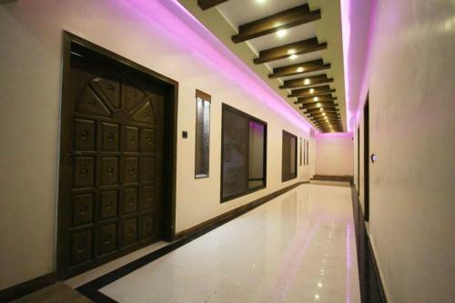 Hotel Regalia Inn