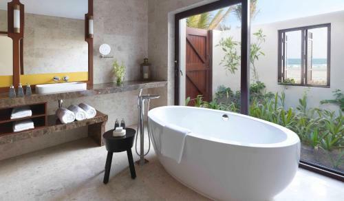Hotel Al Baleed Resort Salalah By Anantara