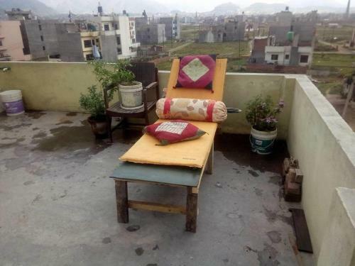 Everest Home Stay Apartment