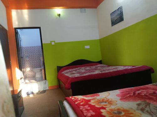 Hotel Om Sweet Home ?