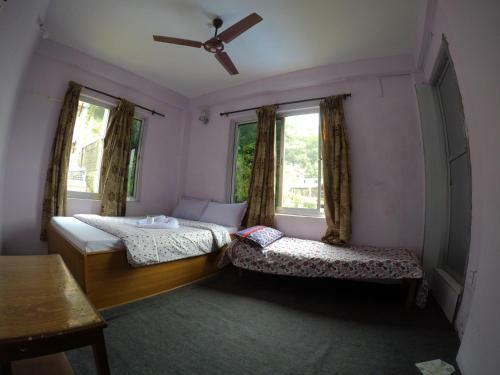 Albergue Forestway Guest House