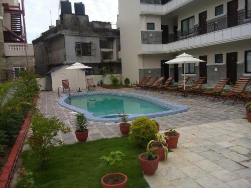 Hotel Swapna Bagh- Your Place