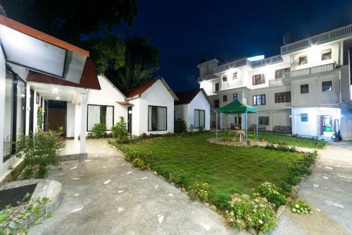 Hotel Mechi Resort (P.) Ltd.