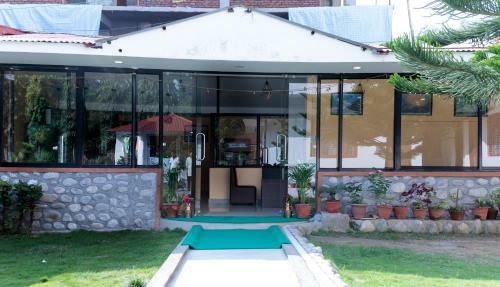 Hotel Mechi Resort (P.) Ltd.