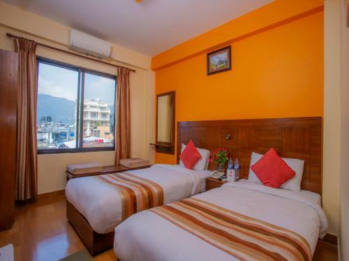Hotel Oyo 274 Kotee Home