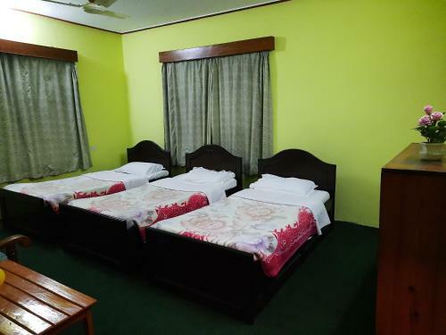 Hotel New Pokhara Lodge