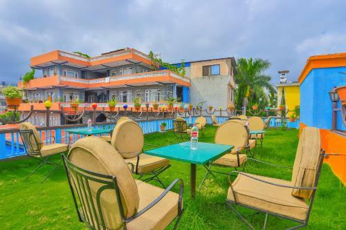 Oyo 520 Hotel Midtown Pokhara Pvt Ltd
