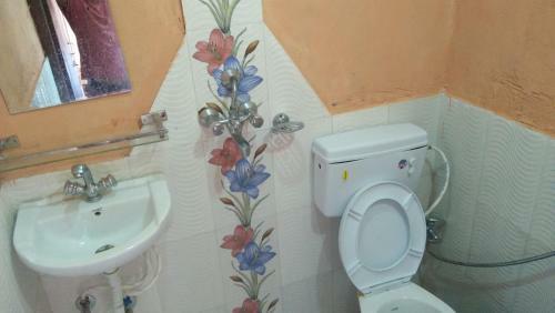 Hostal Peace Guesthouse Cottage