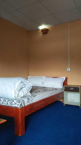 Hostal Peace Guesthouse Cottage