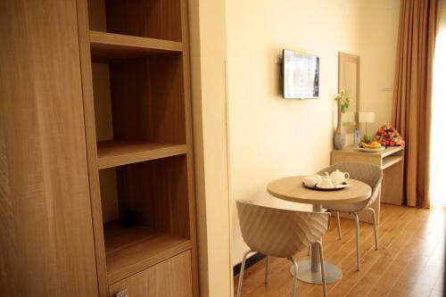 Venetian Hotel Apartment