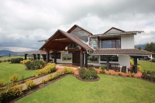 Lodge Hosteria Loma Larga Cayambe