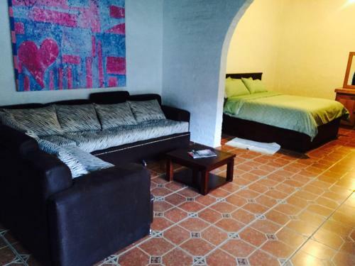 Albergue The Bridge To Ecuador