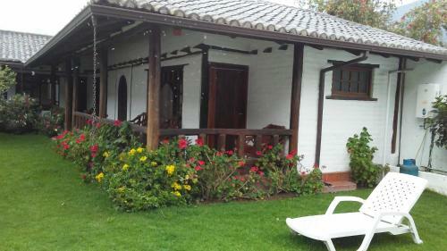 Albergue The Bridge To Ecuador