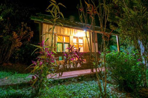 Hotel Hoster�a Los Cedros de Mindo