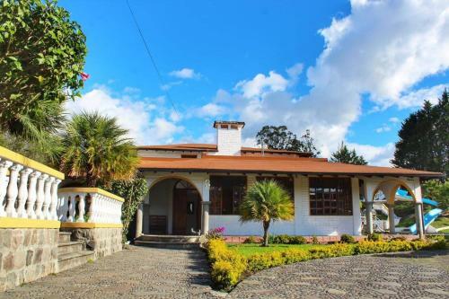 Posada Hosteria San Carlos Tababela