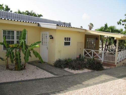 Apartamentos Seru Coral Resort