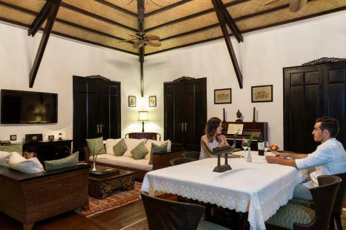 Hotel Angkor Village Suites