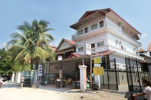 Hostal Cheng Lay Guesthouse