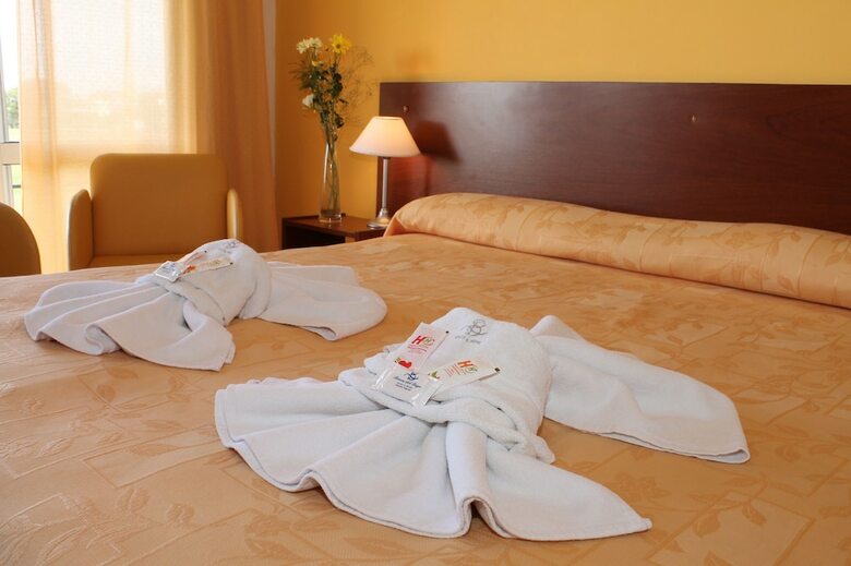 Brisas Del Lago Apart Y Hotel