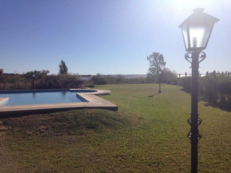 Brisas Del Lago Apart Y Hotel