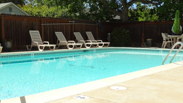 Hotel Cloverdale Wine Country Inn & Suites
