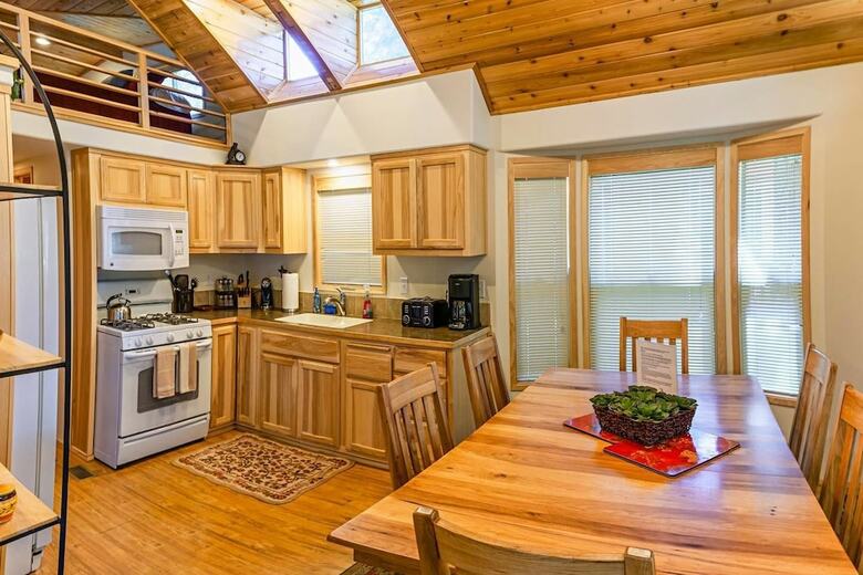 Apartamento #39 & #40 Hyatt Lake Compound - Sleeps 12
