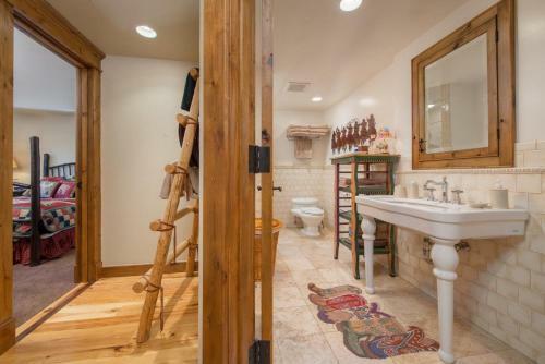 Abode On The Range-5