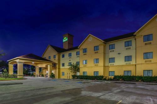 Hotel La Quinta By Wyndham Pasadena