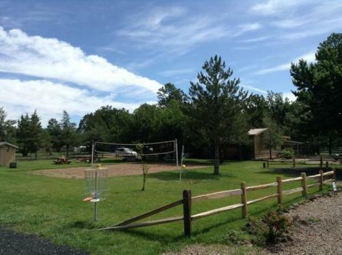 Hotel Rainbows End Resort